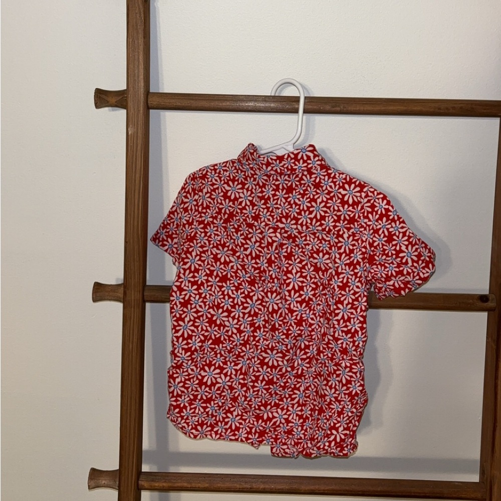 💙 5 for $25 💙 Cat & Jack Red, White, and Blue Floral Button Down Shirt - Picture 4 of 4